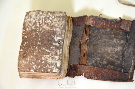 مخطوطة  للقران الكريم قديمة ونادرة 9