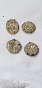 للبيع  عملة فضيه اشرفيه تعود للعصر المملوكي