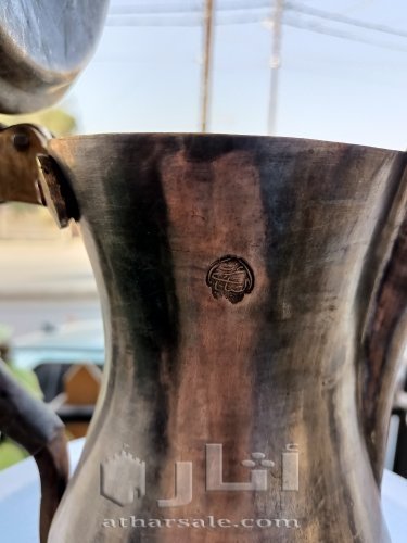 دلة قهوه نحاس عمرها فوق ١٢٠ سنه