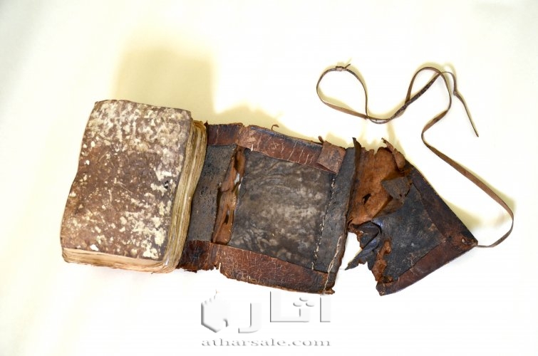 مخطوطة  للقران الكريم قديمة ونادرة