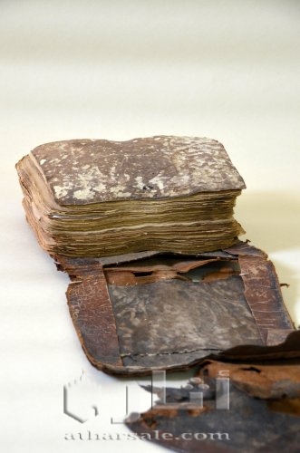 مخطوطة  للقران الكريم قديمة ونادرة