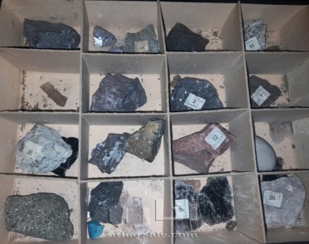 مجموعة  احجار كريمه