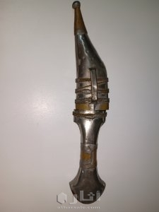 خنجر تراثي قديم