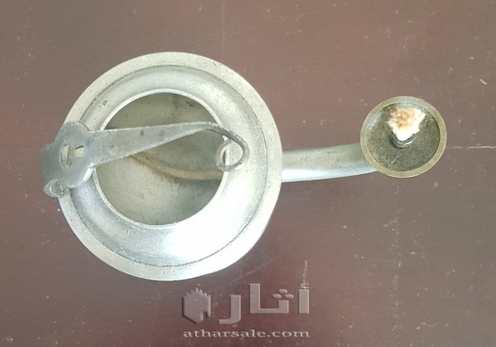 تحفة معدنية قديمة رائعة صناعة سويسرية..