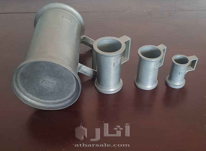 أواني معدنية قديمة صناعة سويسرية..