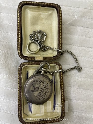 ساعة جيب فضة نسائية