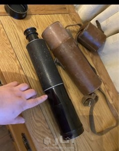 تلسكوب مصنوع عام ١٩٠٠ م مستخدم في الحربين الاولى و الثانيه بحالة ممتازه