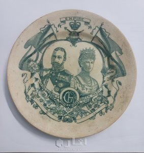 اطباق أثرية 4