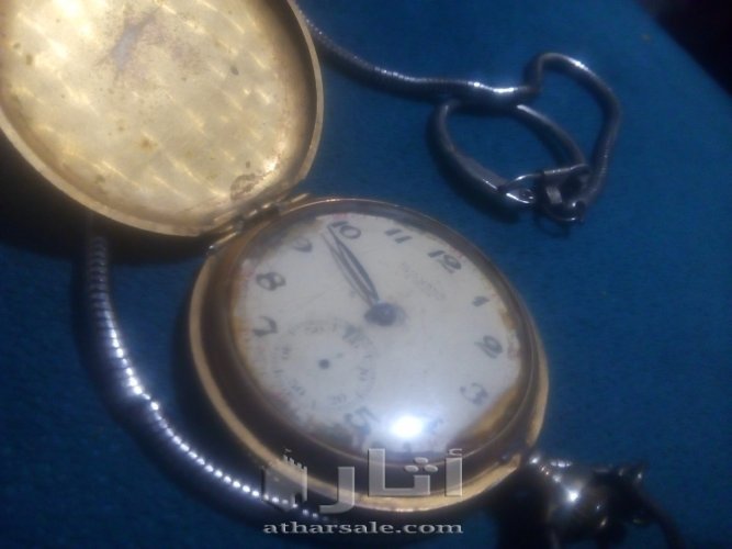 ساعة جيب سوبيسرى اثريه  اكثر من مائة عام مرصعه بالحجار الكريمه والذهب