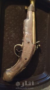 أشياء قديمة