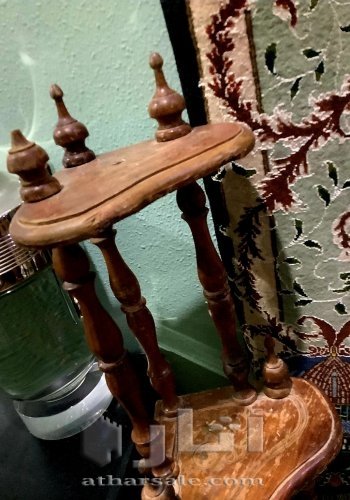 رف زاويه خشبيه