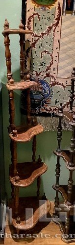 رف زاويه خشبيه