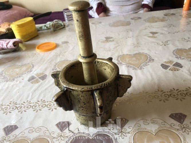 مهراس نحاسي قديم