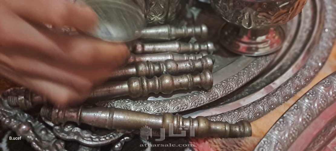 أواني فضية قديمة وأصلية