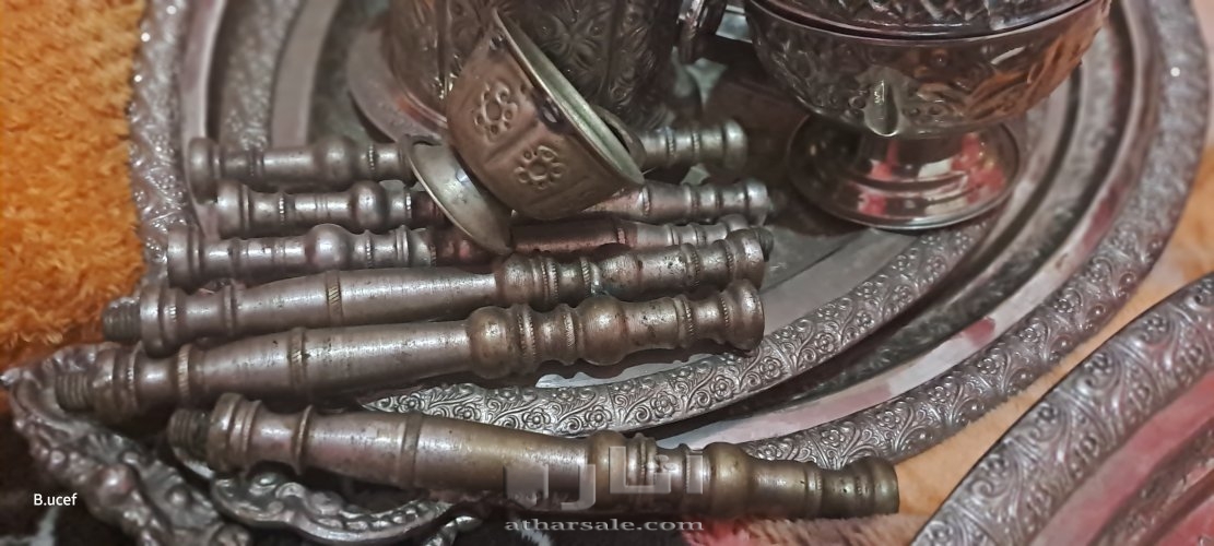 أواني فضية قديمة وأصلية