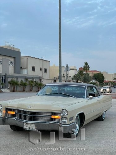 للبيع كاديلاك موديل 1966