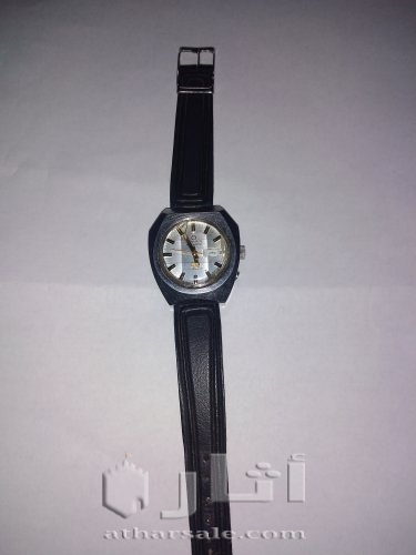 ساعة يد اوماكس اوتوماتيك قديمة