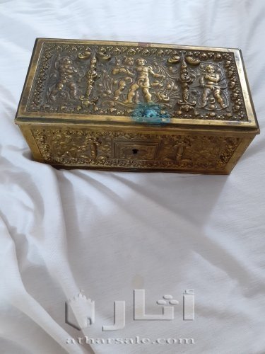 بيع تحف منزليه قديمه