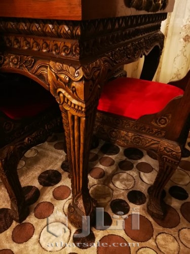 طاولة سفرة مع بوفيه حفر