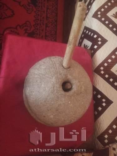 رحى قديمة متوارثة