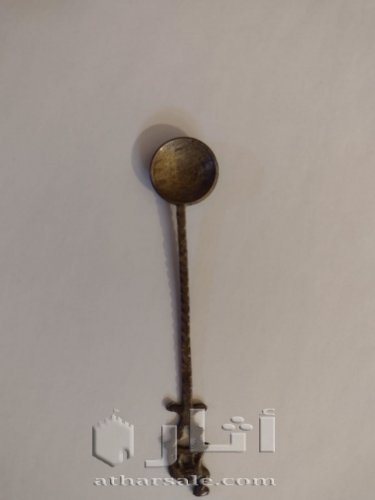 معلقة صغيرة من أيام الملك عبد العزيز 1354