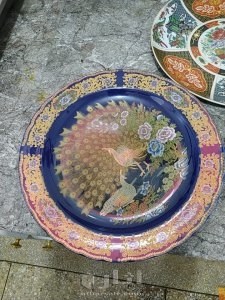 اواني قديمة الطاووس الحر 6