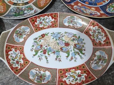 اواني قديمة الطاووس الحر 3