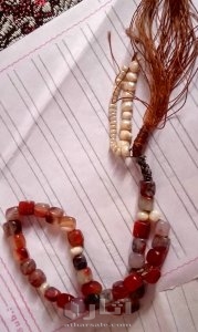 سبحه عقيق عسلى يمنى 35 حبه مطعمه بحبات اللؤلؤ الطبيعى 4