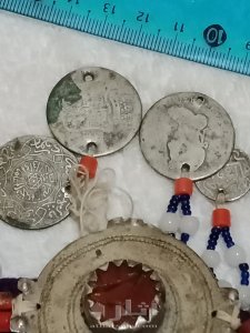 قلادة رأس قديمة