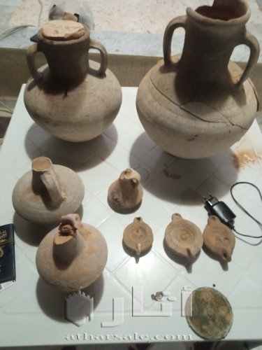 فوانيس زيتية رومانية قديمة القرية