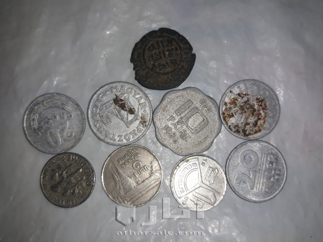 عملات نقدية بحالة جيدة