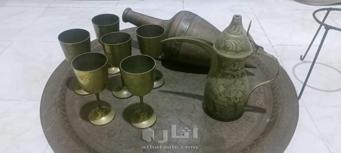 ادوات عمرها اكثر من 100 عام