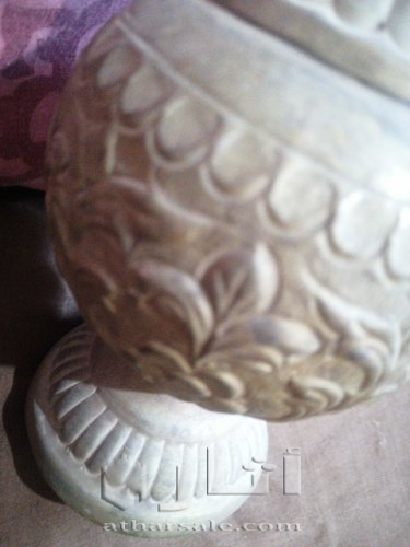 تحفة نحاس قديم شغل يدوي. كانت لوضع العطر قديما السعر ١٠٠دولار