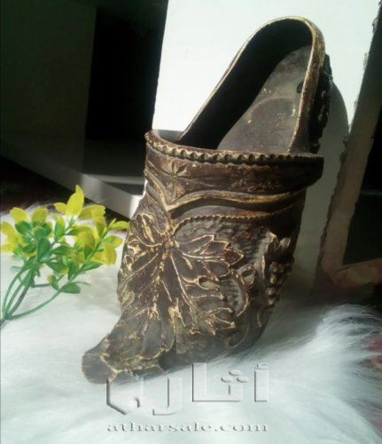 قبقاب ديكوري قديم