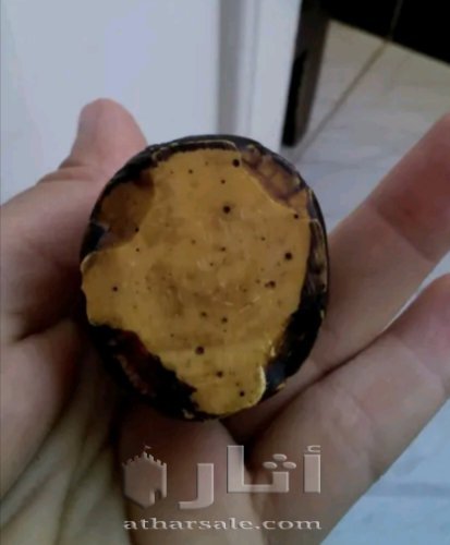 قطعة قديمة لتمثال صيني