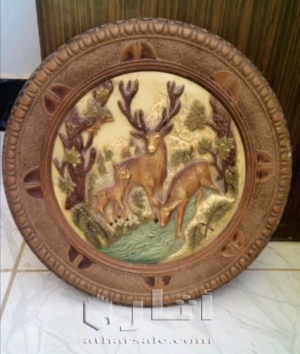 طبق او برواز ديكوري قديم