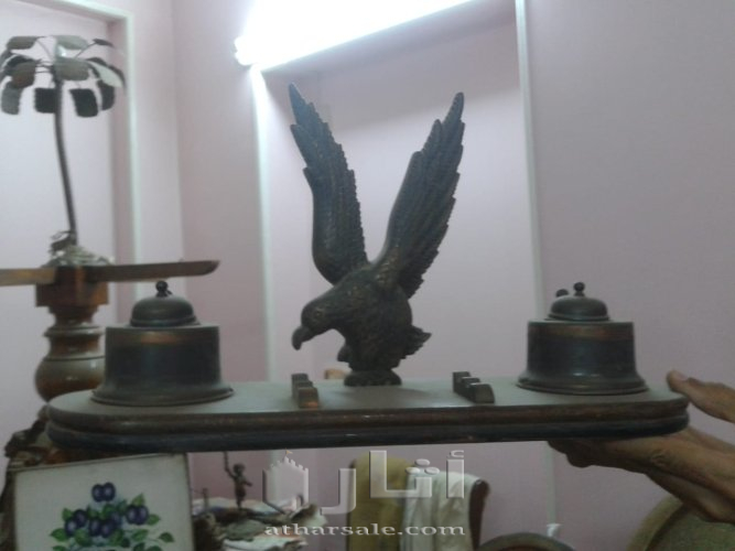 تحف وانتيكات