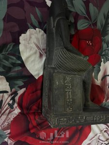 قطعه بزالت فرعونيه للبيع 2