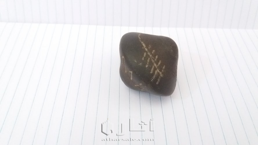 حجر منحوت قديم