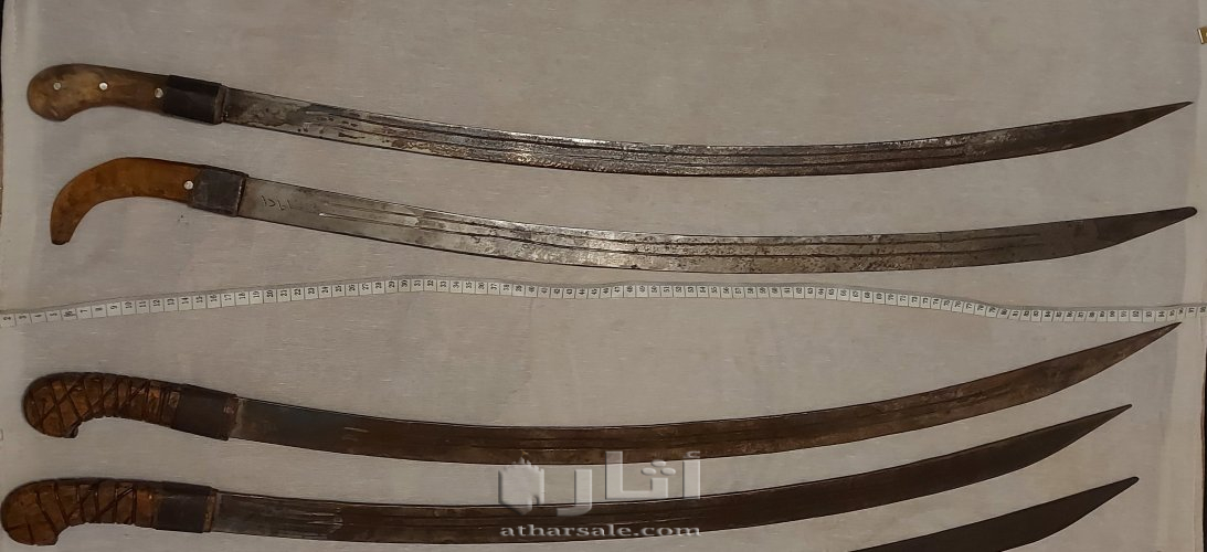 سيوف عربية قديمة