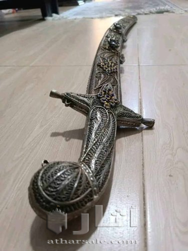 سيف من الأثار