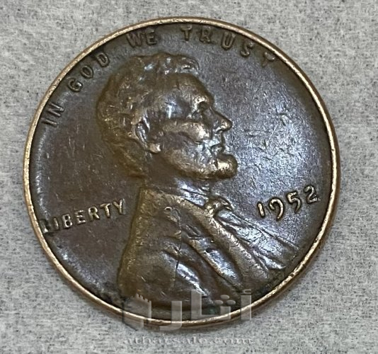 سنت امريكي نادر جداً  ١٩٥٢ فيه خطأ اختلاف حجم السنبلتين