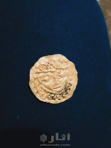 عملات ذهبية يمنيه قديمه