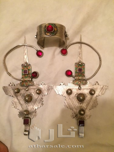 تحفة امازيغية اسمها تزرزيت  قديمة جدا عمرها اكتر من 200 سنة