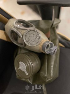 قناع حامي مع اسطوانة خاص به