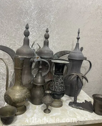 تحف ودلال قديمة جدا