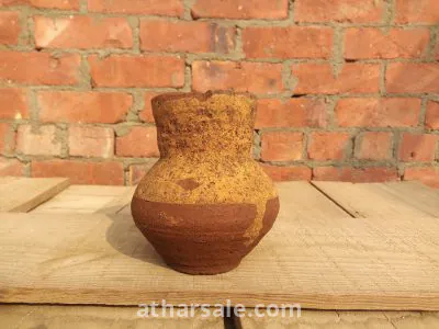 كوب فخارى عمره أكثر من الف عام