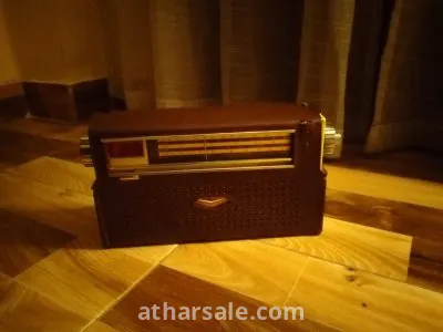 راديو ميتسوبيشي صنع عام ١٩٦٥