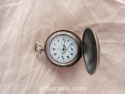 ساعات نادرة لها اكثر من 100سنة 6