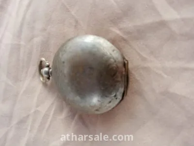 ساعات نادرة لها اكثر من 100سنة